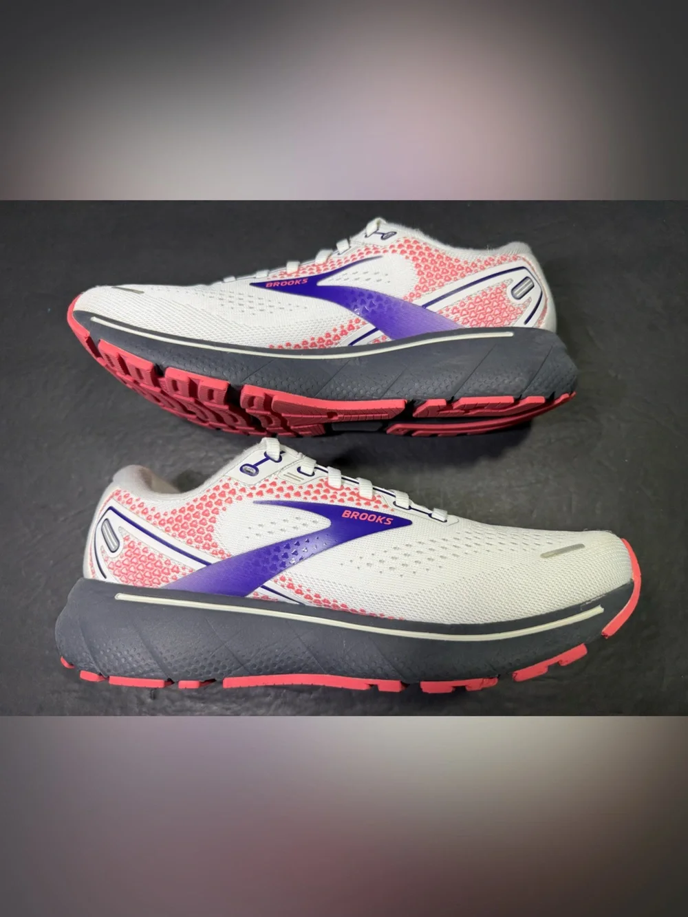 Brooks Ghost 14 Women’s White Pink Running Walking Sneakers Shoe Size-8.5